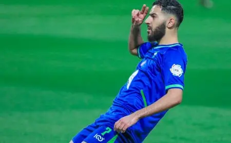 الفتح يفاجئ الاتحاد بثنائية ويعيد الأمل للهلال والنصر