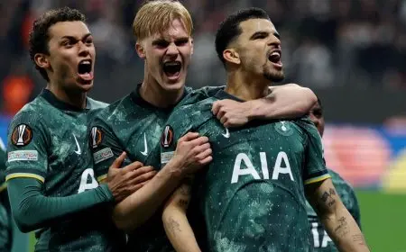 توتنهام يتخطى فرانكفورت ويتأهل إلى نصف نهائي الدوري الأوروبي