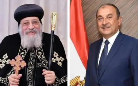 وزير قطاع الأعمال العام يهنئ البابا تواضروس الثاني والإخوة الأقباط بمناسبة عيد القيامة المجيد