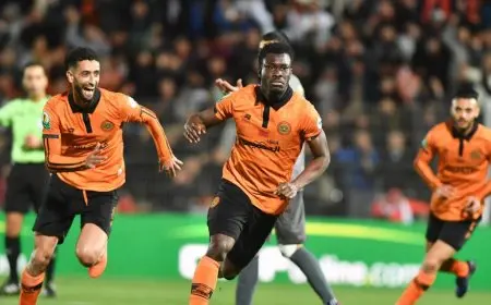 نهضة بركان يحقق انتصارا مريحا على قسنطينة ويعزز فرصه في بلوغ نهائي كأس الكونفيدرالية