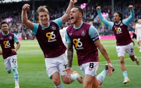 ليدز وبيرنلي يعودان إلى الدوري الإنجليزي الممتاز بعد فترة غياب قصيرة