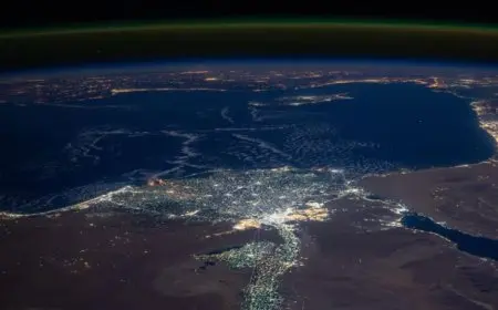 السفارة الأمريكية في القاهرة تعرض صوراً لمصر من الفضاء: تتألق بأبناءها