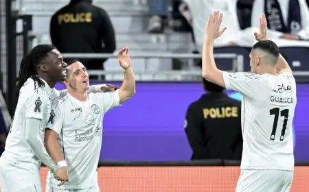 بودينسي يتألق وميتروفيتش يتراجع في مباراة الهلال والشباب