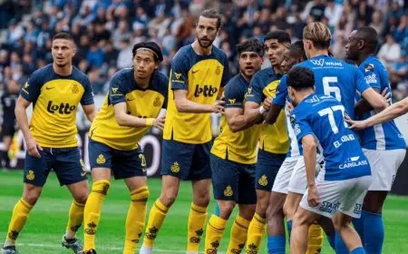 إلقاء كرة في الملعب لتعطيل هجمة خلال الدوري البلجيكي