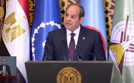 السيسي: ضرورة تعزيز الخطاب الديني المستنير والفكر الرشيد والكلمة المسؤولة