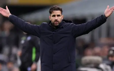 ميلان أم روما؟ فابريغاس يحدد وجهته المستقبلية