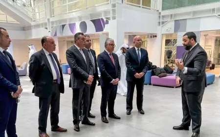 وفد من المنطقة الاقتصادية لقناة السويس يلتقي برئيس مجموعة موانئ أبوظبي لتعزيز التعاون المشترك