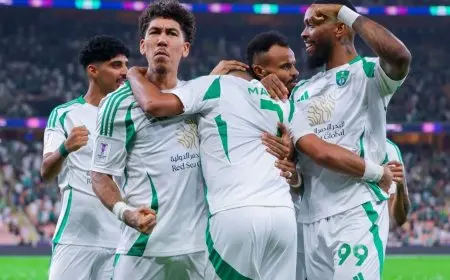 الأهلي ينتصر بثلاثية في الشوط الأول ويستعد لمواجهة الهلال في نصف نهائي دوري أبطال آسيا