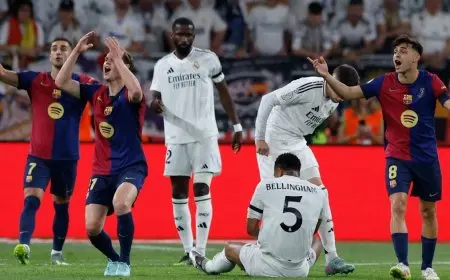 هل كان يستحق برشلونة ركلة جزاء مبكرة في مواجهته مع ريال مدريد؟