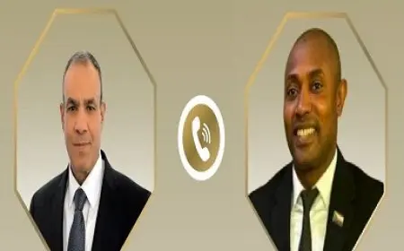 وزير الخارجية يتواصل هاتفياً مع نظيره من جزر القمر