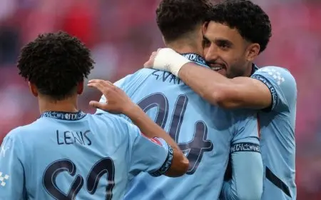 الدفاع يتألق ويقود مانشستر سيتي نحو نهائي كأس إنجلترا بدلاً من مرموش