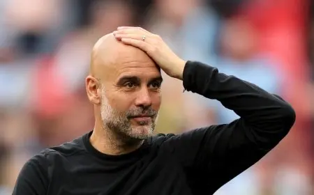 جوارديولا يُهنئ ليفربول بتحقيق لقب الدوري ويستعد لنهائي كأس إنجلترا