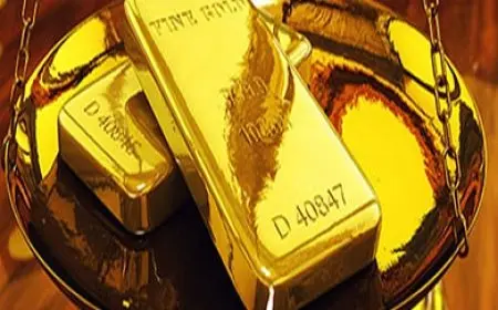 لماذا يرتفع سعر الذهب إلى مستويات قياسية تتجاوز 3200 دولار للأونصة؟