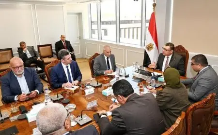 الوزير للإسكان يراقب معدلات تسويق مشروعات هيئة المجتمعات العمرانية الجديدة