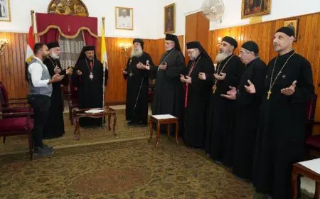 بطريرك الأقباط الكاثوليك يرحب بوفد الكنيسة القبطية الأرثوذكسية لتقديم التعازي في وفاة قداسة البابا فرنسيس