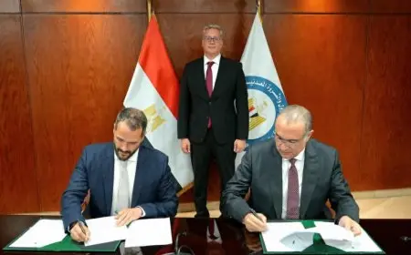 إيجاس وأكسون موبيل توقعان اتفاقية إطار عمل لتعزيز نظام الاتفاقيات الجديد