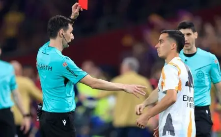 إيقاف ثنائي ريال مدريد بعد الطرد أمام برشلونة.. هل هي عقوبة شكلية فقط؟