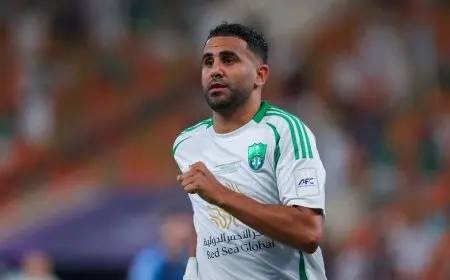 رياض محرز يستعد لتحقيق إنجاز تاريخي مع الأهلي في دوري أبطال آسيا للنخبة