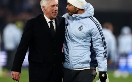 دافيد أنشيلوتي يودع والده ويبدأ رحلته كمدرب جديد