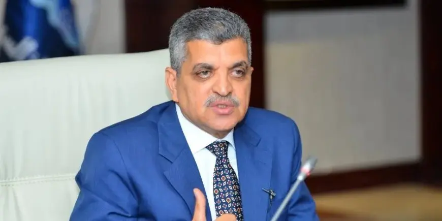 أسامة ربيع: نسعى لاستعادة 70% من حركة السفن التي كانت تمر عبر قناة السويس قبل أحداث 7 أكتوبر