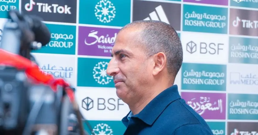 الرياض يستبعد صبري لموشي ويعين بندر الكبيشان مدربًا للفريق حتى نهاية الموسم