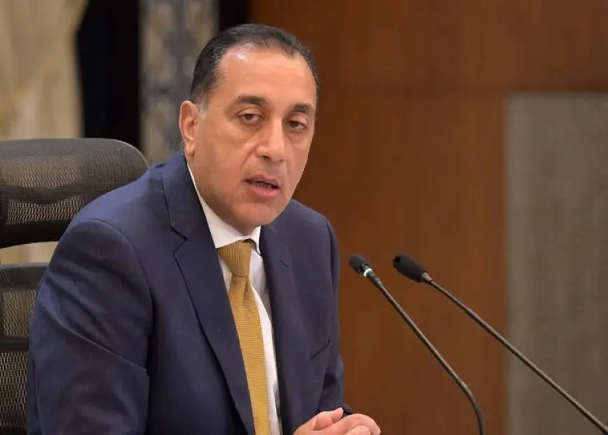 رئيس الوزراء ي instruct بتأسيس لجنة فنية للتحقيق في أسباب حادث كسر خط الغاز في مدينة 6 أكتوبر