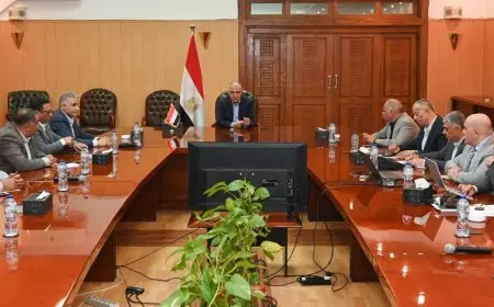 وزير الري يُشرف على تطهير الترع والتح preparations لفترة ذروة الاحتياجات المائية