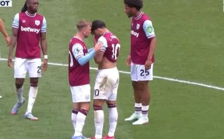 لماذا تأثر نجم وست هام بالبكاء بعد تلقيه بطاقة صفراء أمام توتنهام؟