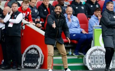 أموريم يعبر عن قلقه على دي ليخت بعد تعرضه للإصابة أمام برينتفورد