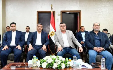 وزير الإسكان يجتمع بمقر جهاز مدينة السويس الجديدة لمتابعة مشروعات التطوير – لنتابع سوياً!