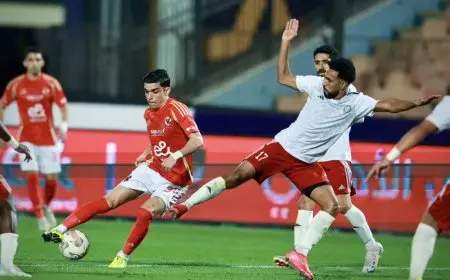 تصدر الجدول! الأهلي يتقدم وبيراميدز يتعثر.. شاهد كيف اشتعلت المنافسة في الدوري المصري
