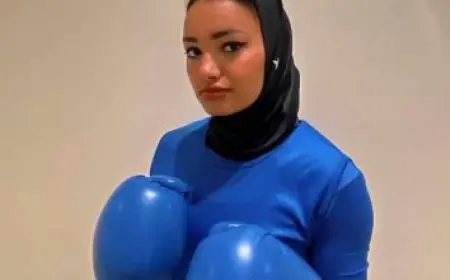 شوبير يكشف سر تعاقد الأهلي مع نجم جزائري!