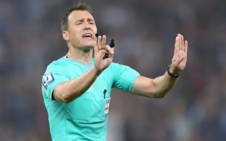 “صدمة في دوري الأبطال: تسفاير يُحكم مباراة نارية بين باريس سان جيرمان وأرسنال!”