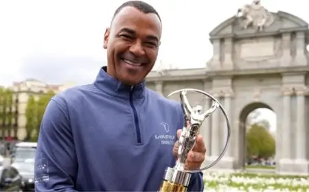 صلاح يتفوق على الجميع: هل يحصل على الكرة الذهبية لعام 2025؟