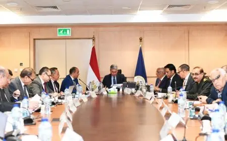 شريف فتحي وزير السياحة اجتماع المجلس الأعلى للآثار في العاصمة الادارية