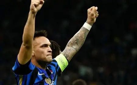 إنتر ميلان يفاجئ برشلونة بتسجيل هدفين في الشوط الأول