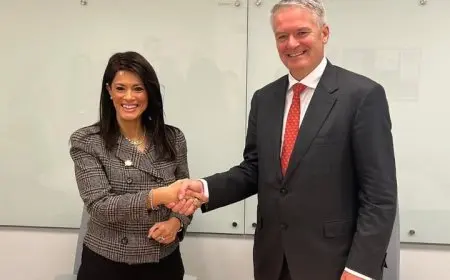 مفاجأة كبرى: مصر تتسلم رئاسة منظمة التعاون الاقتصادي في الشرق الأوسط!