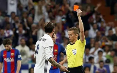 هيرنانديز يحكم الكلاسيكو الشهير بين برشلونة وريال مدريد!