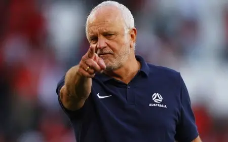 الأسترالي أرنولد يستعد لقيادة منتخب العراق بدلاً من كاساس