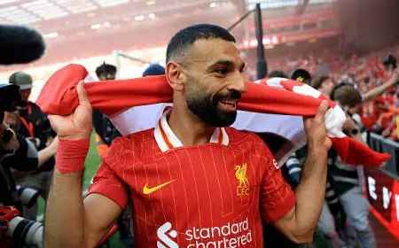 مفاجأة كبيرة! محمد صلاح يفوز بجائزة لاعب العام في الدوري الإنجليزي للمرة الثالثة!