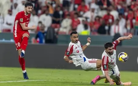 شباب الأهلي يتفوق على الشارقة ويحقق فوزاً تاريخياً بكأس رئيس الإمارات