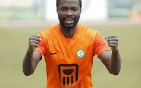 البنك الأهلي يسجل الهدف الرابع المثير في مباراة مثيرة مع بيراميدز!