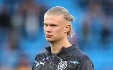 هالاند في التشكيلة الأساسية ومرموش على دكة البدلاء في مواجهة سيتي ضد ساوثهامبتون