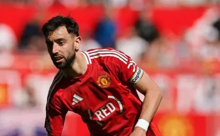 فرنانديز “ينتقد” يونايتد: لا يمكن الاكتفاء بالتركيز على الدوري الأوروبي فقط