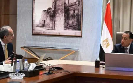 مدبولي ووزير الاتصالات يتحدثان حول مستقبل الرقم القومي العقاري بعد موافقة الرئيس السيسي!