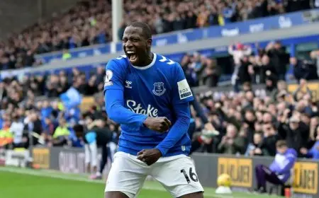 “انتقالات قوية في الصيف! شباب سعودي يستهدف نجوم إيفرتون وألميريا”