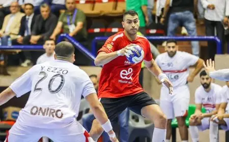 يد الأهلي تتألق وتفوز على الزمالك بنتيجة 31-27 للوصول إلى نهائي السوبر الإفريقي!