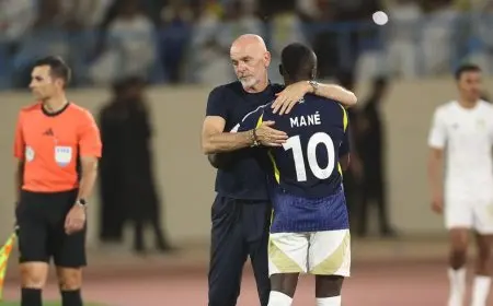 بيولي يتجنب الحديث عن حالة لابورت ويوضح سبب غياب رونالدو عن النصر