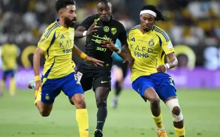 لجنة الانضباط تفرض غرامة على ماتياس يايسله وتوقف موسى ديابي