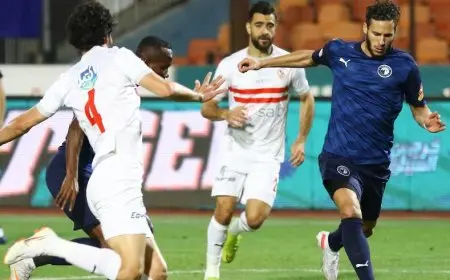 “توقعات التشكيلة النهائية لمواجهة نارية بين الزمالك وبيراميدز في الدوري المصري! اكتشف التشكيل المحتمل هنا”